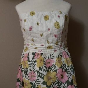 Summery Sweet Strapless Top NWOT